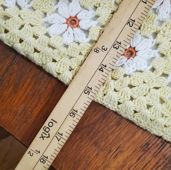 CROCHET Crossbody Purse Yellow White Flowers - Picture 3 of 5